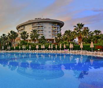 Seaden Sea World Resort & Spa